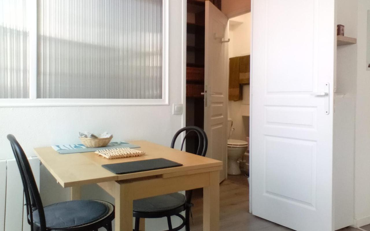 Les Bonbonieres D'Andrea Gavinies Pellegrin Apartment Bordeaux Ngoại thất bức ảnh